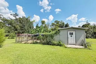 3280 Willie Ln, Cottondale, FL 32431 - Photo 11