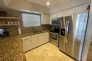 8501 N Lagoon Dr, Panama City, FL 32408 - Photo 9