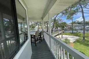 8501 N Lagoon Dr, Panama City, FL 32408 - Photo 23