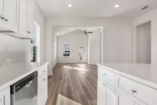 565 Hancock Wy, Panama City Beach, FL 32413 - Photo 9