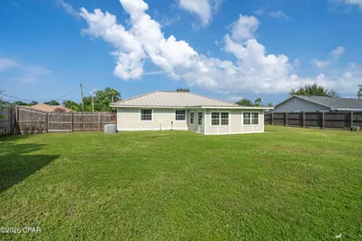 1607 New Hampshire Avenue, Lynn Haven, FL 32444 - Photo 25