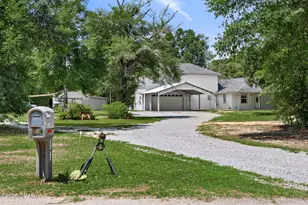 4152 Leisure Lakes Dr, Chipley, FL 32428 - Photo 3