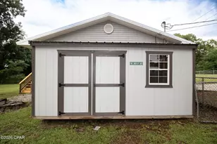 907 W Banfill Ave, Bonifay, FL 32425 - Photo 25