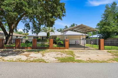 4541 Hancock Court, Chipley, FL 32428 - Photo 1