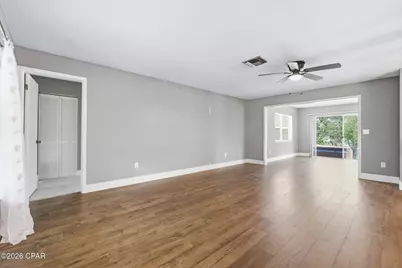 4541 Hancock Court, Chipley, FL 32428 - Photo 9