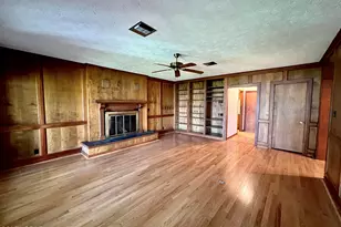 2402 Ashland Dr, Panama City, FL 32405 - Photo 11