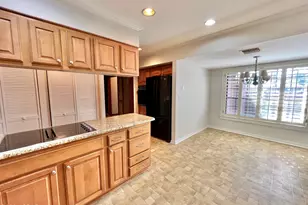 2402 Ashland Dr, Panama City, FL 32405 - Photo 9