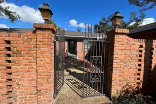 2402 Ashland Dr, Panama City, FL 32405 - Photo 5