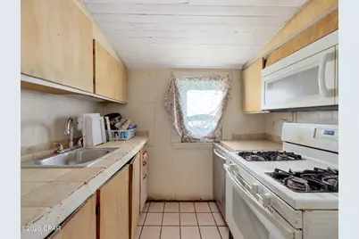 174 Avenue C, Port Saint Joe, FL 32456 - Photo 5