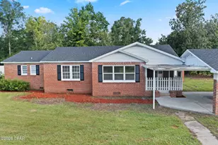 20699 SE Sherry Ave, Blountstown, FL 32424 - Photo 1