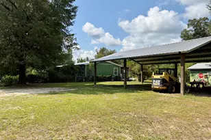 8869 NW Felix Flanders Rd, Altha, FL 32421 - Photo 9