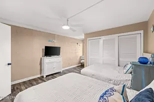 8727 Thomas Dr, Panama City, FL 32408 - Photo 19