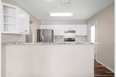 1815 Foster Avenue, Panama City, FL 32405 - Photo 9