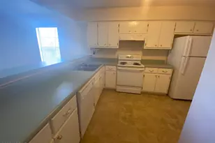 111 Abigail Ln, Panama City, FL 32404 - Photo 9