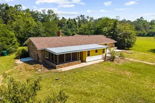 5953 Deerwood Dr, Malone, FL 32445 - Photo 41