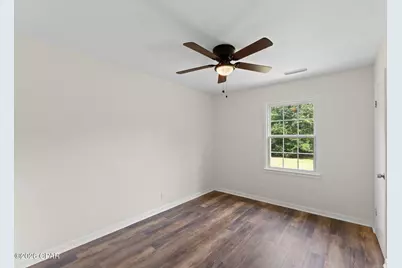 5953 Deerwood Drive, Malone, FL 32445 - Photo 19