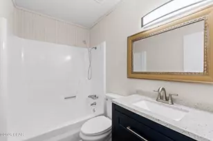 5953 Deerwood Dr, Malone, FL 32445 - Photo 23