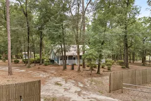 1576 Bass Rd, Caryville, FL 32427 - Photo 23