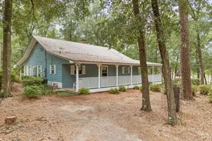 1576 Bass Rd, Caryville, FL 32427 - Photo 3