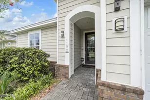 1186 Eisenhower Cir, Lynn Haven, FL 32444 - Photo 11