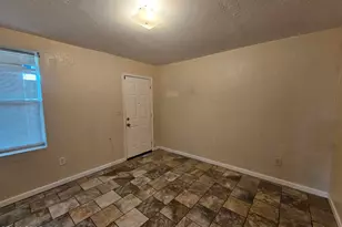 606 E 13th St, Panama City, FL 32401 - Photo 7
