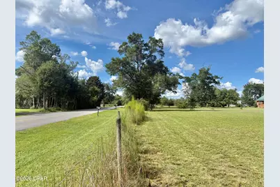 10102 Davenport Avenue, Youngstown, FL 32466 - Photo 11
