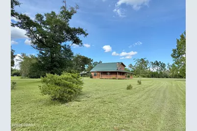 10102 Davenport Avenue, Youngstown, FL 32466 - Photo 1
