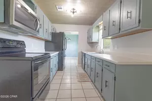 1302 W 12th St, Lynn Haven, FL 32444 - Photo 11