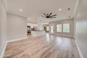 4447 Huckleberry Ln, Southport, FL 32409 - Photo 7