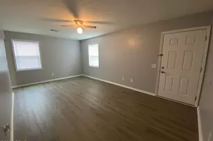 923 Sanders Ln, Panama City, FL 32401 - Photo 5