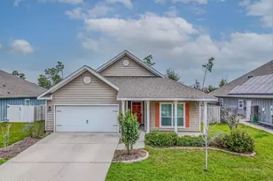 479 Eagle Lake Wy, Panama City, FL 32404 - Photo 1