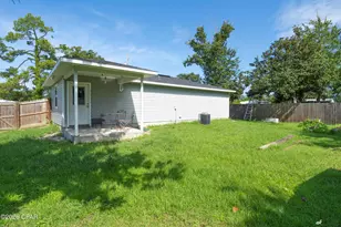 821 S Gay Ave, Panama City, FL 32404 - Photo 17