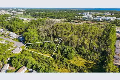 12510 Emerald Lake Drive, Panama City Beach, FL 32407 - Photo 7