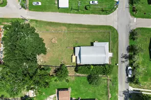 20560 NW Folsom Ave, Blountstown, FL 32424 - Photo 29