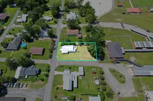 20560 NW Folsom Ave, Blountstown, FL 32424 - Photo 37