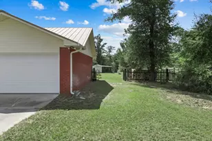 5106 Presidents Cir, Marianna, FL 32446 - Photo 57