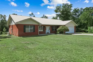 5106 Presidents Cir, Marianna, FL 32446 - Photo 3
