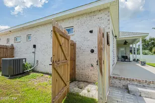 9135 Sunshine Dr, Youngstown, FL 32466 - Photo 81