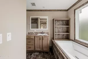 11808 Magnolia St, Fountain, FL 32438 - Photo 9