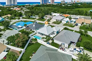 133 Seaclusion Dr, Panama City Beach, FL 32413 - Photo 35