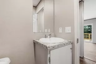 12129 Montclair Rd, Fountain, FL 32438 - Photo 29