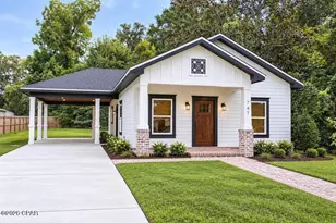 747 3rd St, Chipley, FL 32428 - Photo 1