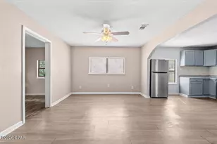 2207 E 8th St, Panama City, FL 32401 - Photo 11