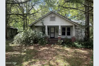592 Main Street, Chipley, FL 32428 - Photo 1