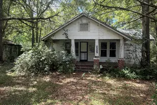 592 Main St, Chipley, FL 32428 - Photo 1