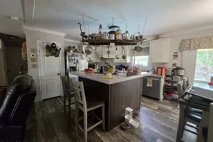 2377 Phillips Rd, Cottondale, FL 32431 - Photo 17