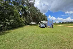2377 Phillips Rd, Cottondale, FL 32431 - Photo 9