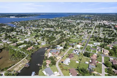 705 W 8th Street Circle, Lynn Haven, FL 32444 - Photo 13