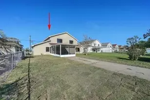 517 E 24th St, Lynn Haven, FL 32444 - Photo 23