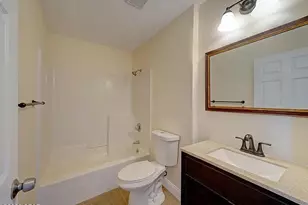 517 E 24th St, Lynn Haven, FL 32444 - Photo 17